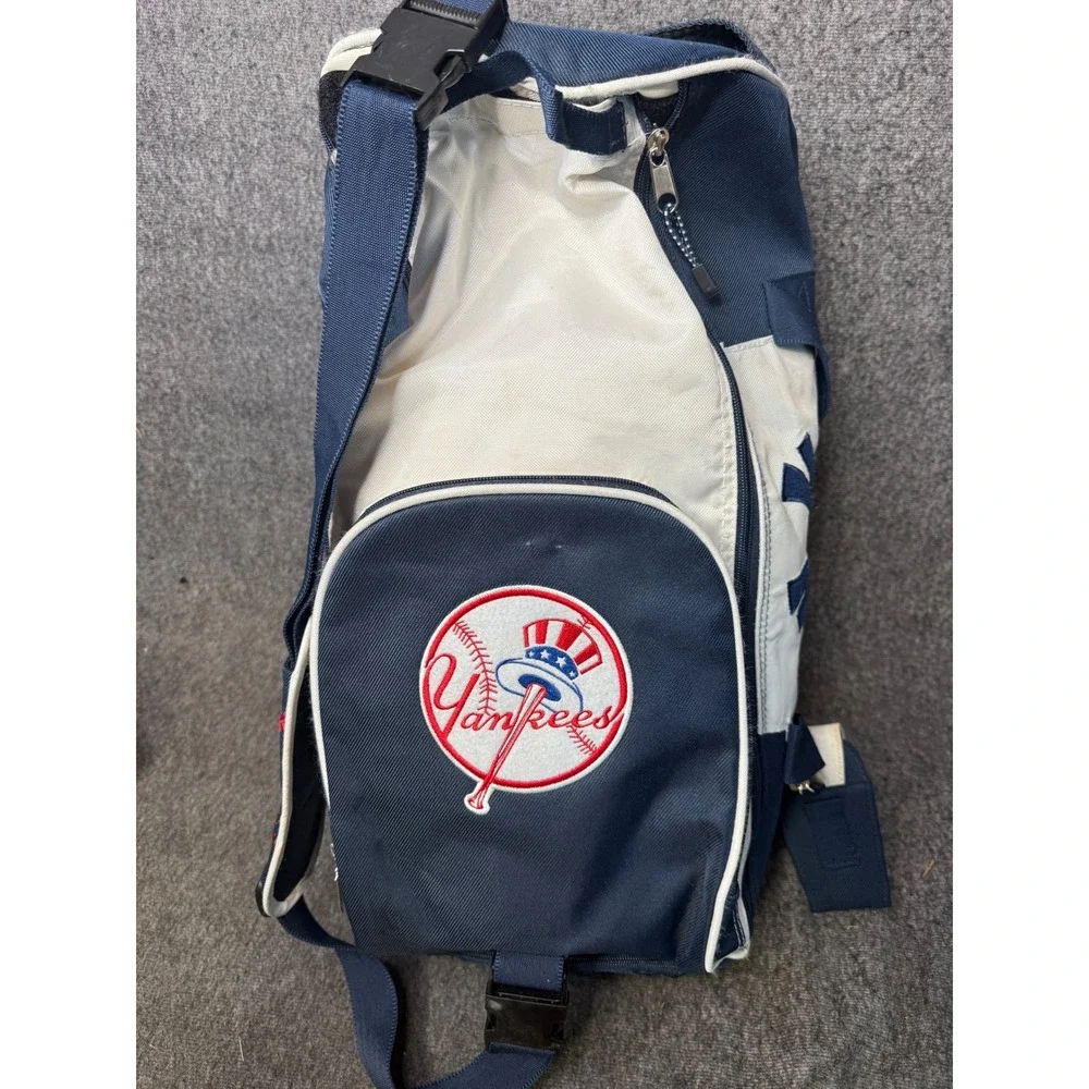 MLB New York Yankees Duffle Bag Navy Blue White Gym Travel Weekender Sport Bag